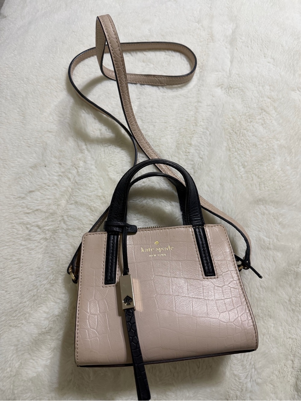 Kate Spade New York Mini Croc Embossed Leather Satchel 💗